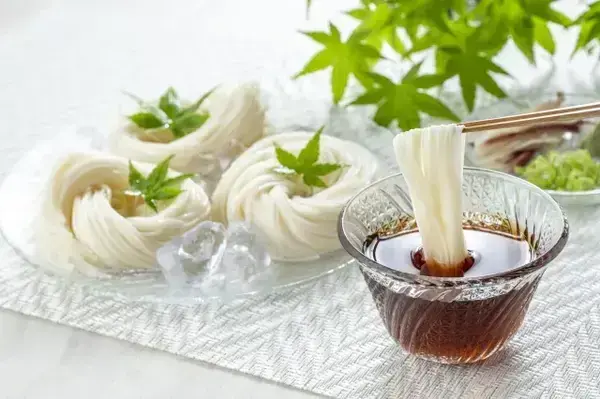 妊娠中にそうめんばかりで大丈夫？助産師が語る栄養不足を防ぐ方法