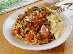 残ったハヤシライスで！？「洋食屋のパスタ」みたいなリメイクレシピ